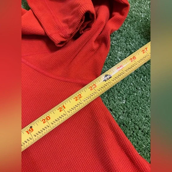 Nike ACG Orange Quarter Zip Thermal - Picture 5 of 5